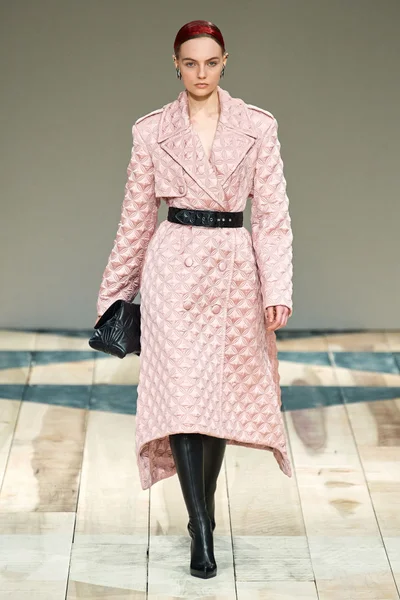Look 22